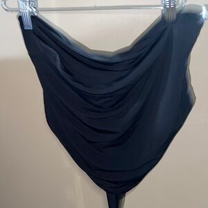 🌷NWT bandana style top